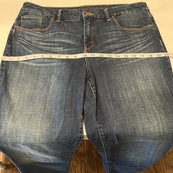 Chico’s So Slimming Girlfriend Ankle Size 2R - Picture 5 of 16